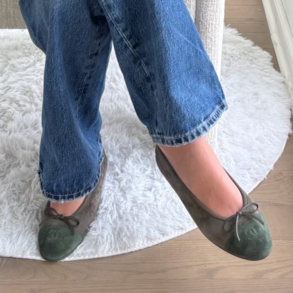 Chanel 2025 Suede Ballet Flats - Picture 8 of 8